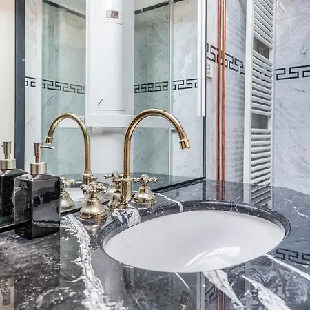 Duomo3'-skylight-idropool-private-cinema-freepark Appartement Milan